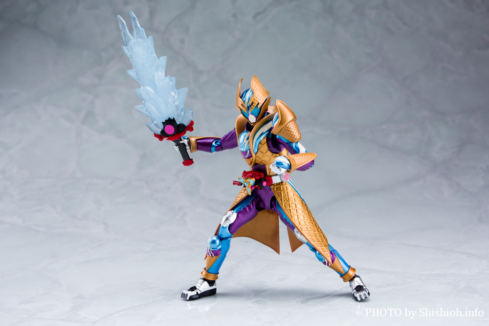 S.H.Figuarts ���ʃ��C�_�[�K�� �u���U�[�h�\���x�t�H�[��