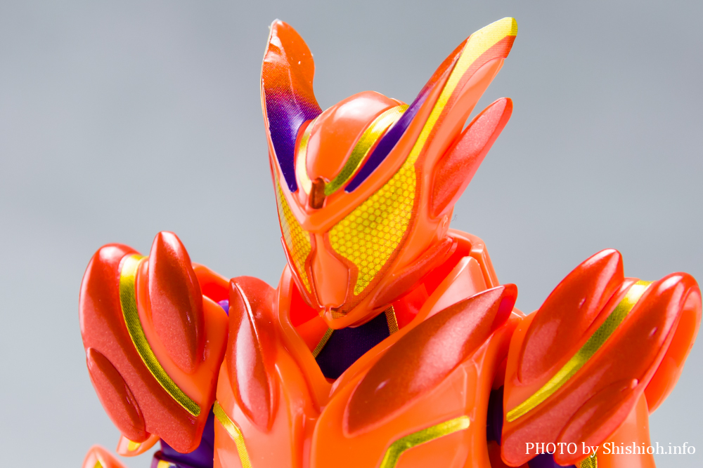 装動 仮面ライダーガヴ GV4(ガヴ オーバーモード)