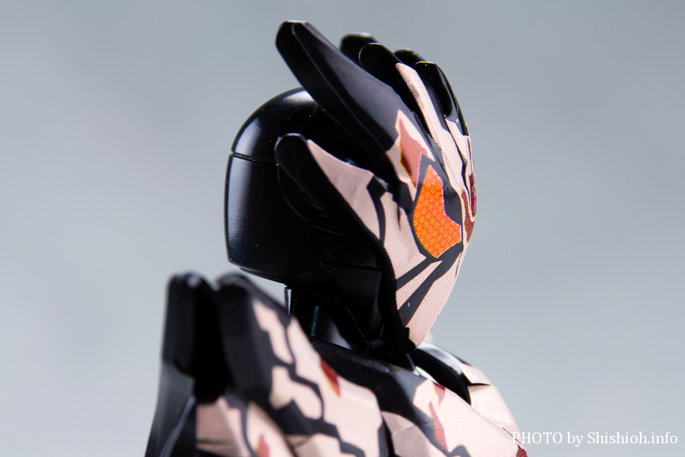 装動 仮面ライダーガヴ GV4(ベイク ブレイクッキーフォーム)
