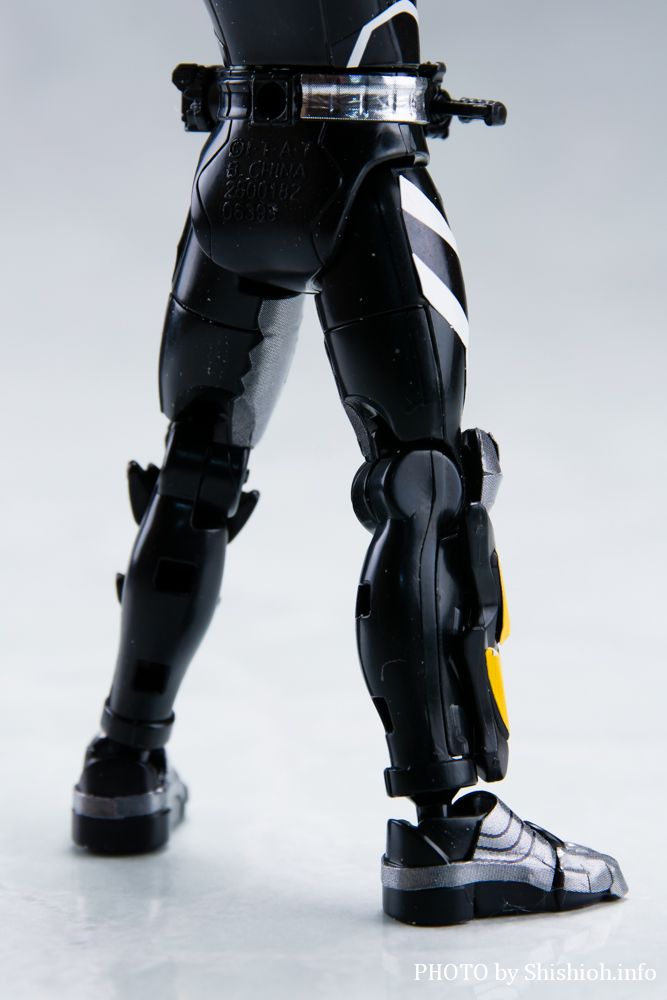 装動 仮面ライダーガヴ GV4(ビターガヴ バキバキスティックフォーム)