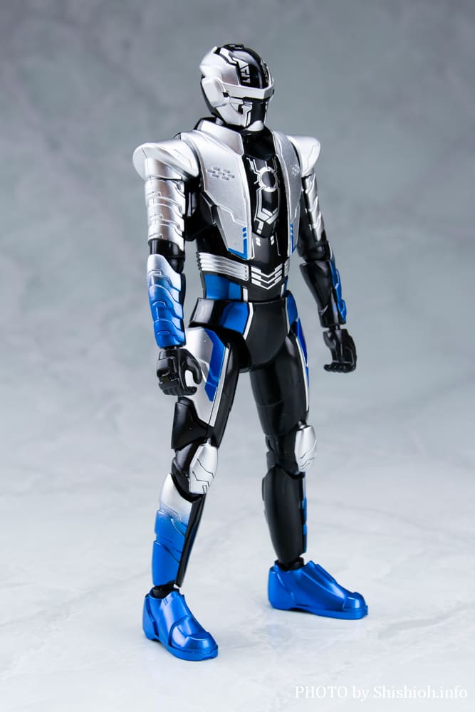 TOKUSATSU ACTION FIGURE �M���o���E�u�V�h�[