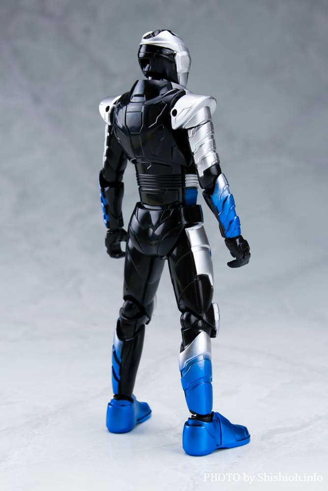TOKUSATSU ACTION FIGURE �M���o���E�u�V�h�[
