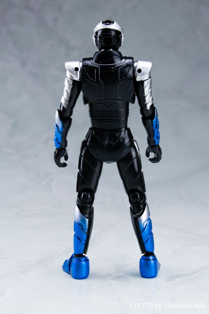TOKUSATSU ACTION FIGURE �M���o���E�u�V�h�[