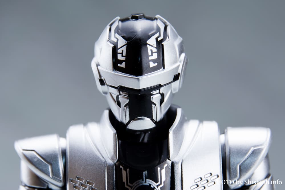 TOKUSATSU ACTION FIGURE �M���o���E�u�V�h�[