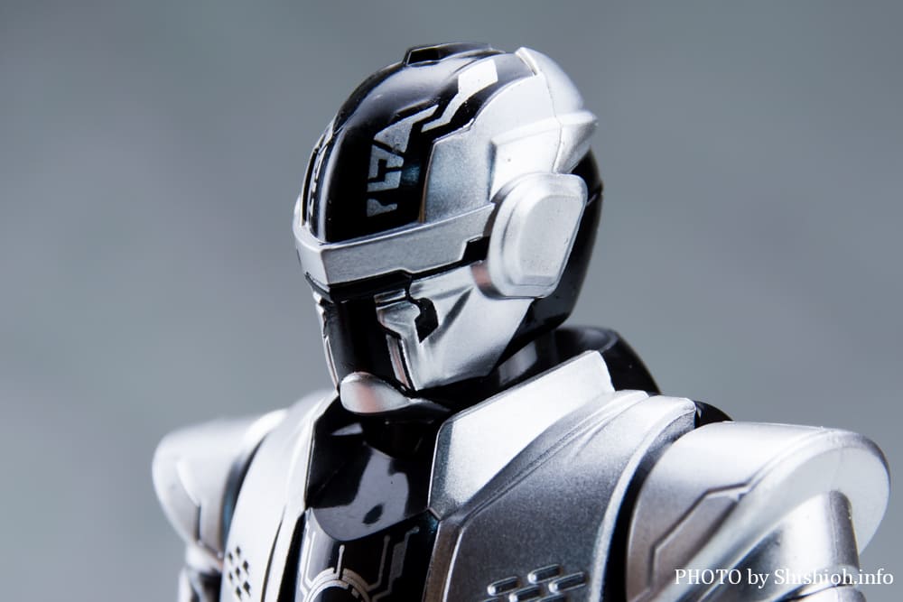 TOKUSATSU ACTION FIGURE �M���o���E�u�V�h�[