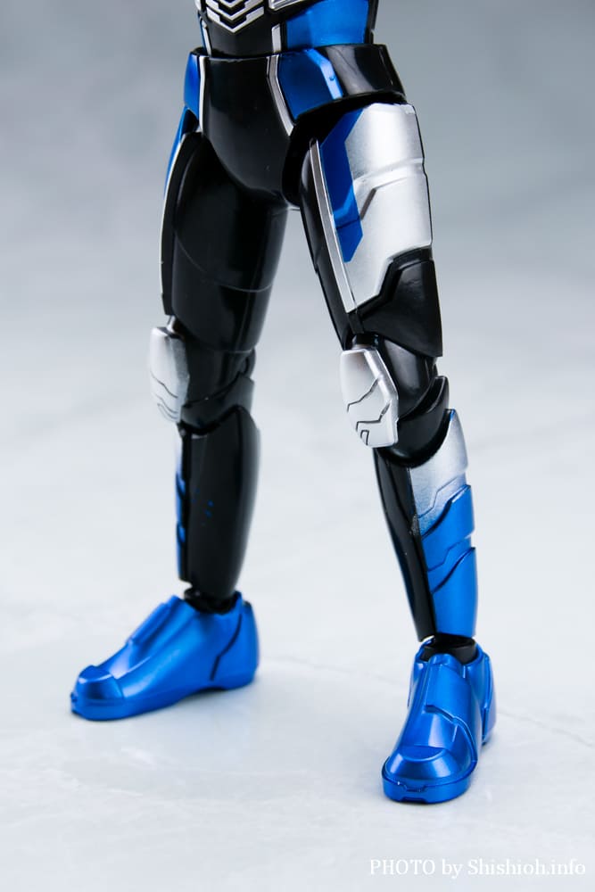 TOKUSATSU ACTION FIGURE �M���o���E�u�V�h�[