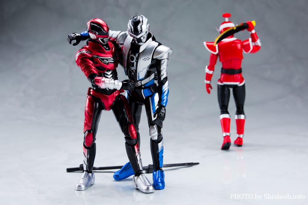 TOKUSATSU ACTION FIGURE �M���o���E�u�V�h�[