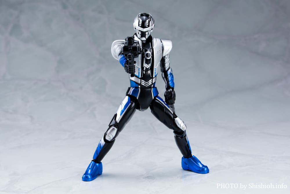 TOKUSATSU ACTION FIGURE �M���o���E�u�V�h�[