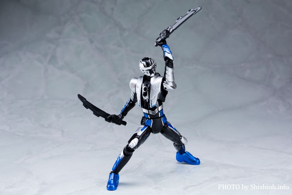 TOKUSATSU ACTION FIGURE �M���o���E�u�V�h�[
