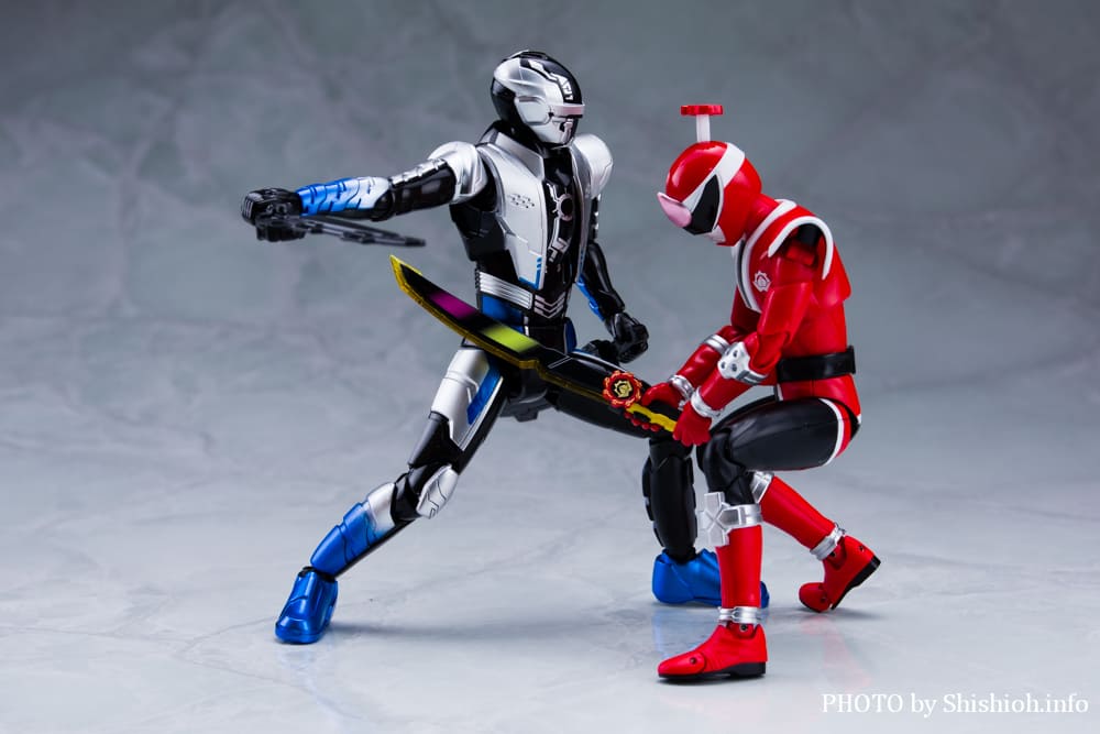 TOKUSATSU ACTION FIGURE �M���o���E�u�V�h�[