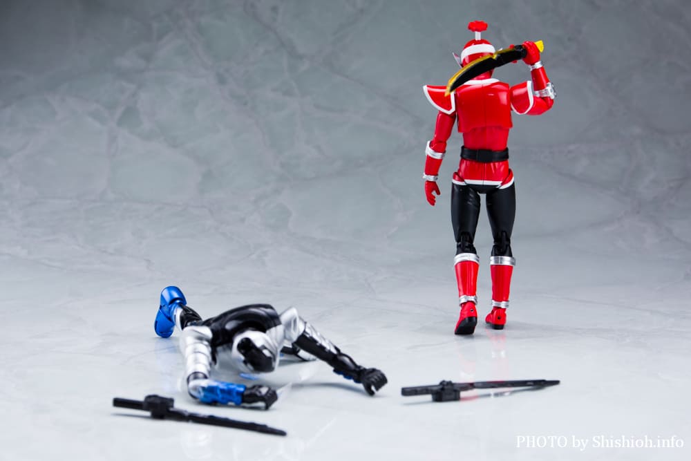 TOKUSATSU ACTION FIGURE �M���o���E�u�V�h�[