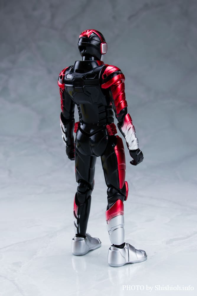 TOKUSATSU ACTION FIGURE �M���o���E�C���t�B�j�e�B