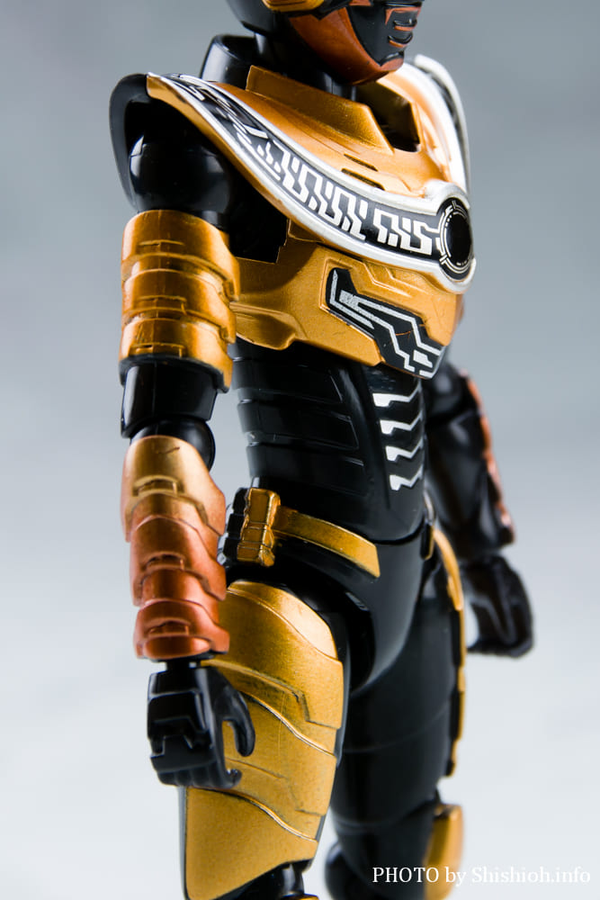 TOKUSATSU ACTION FIGURE �M���o���E���~�i�X