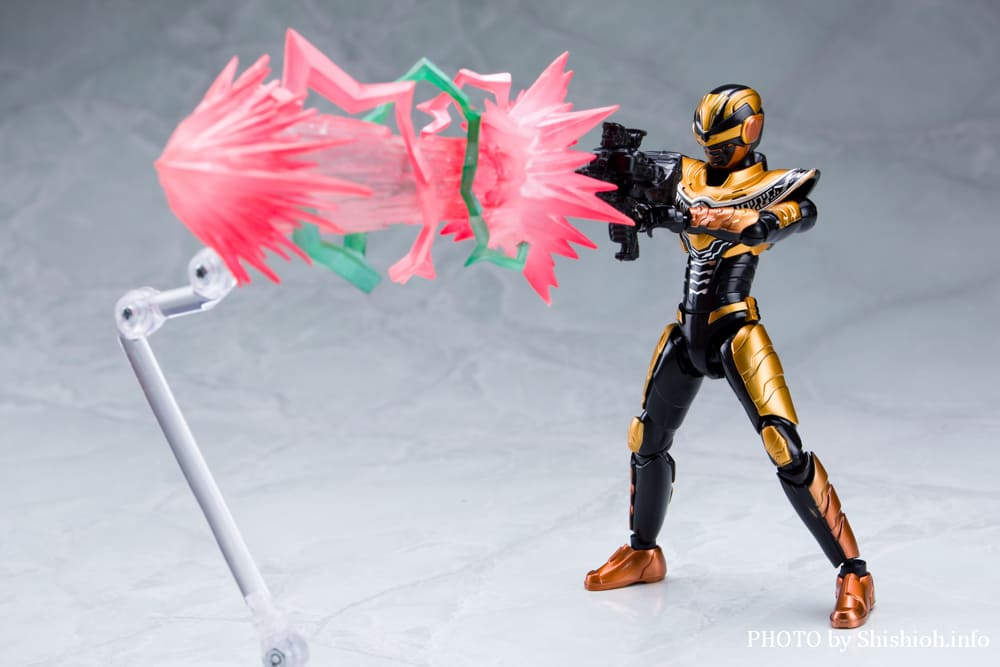 TOKUSATSU ACTION FIGURE �M���o���E���~�i�X