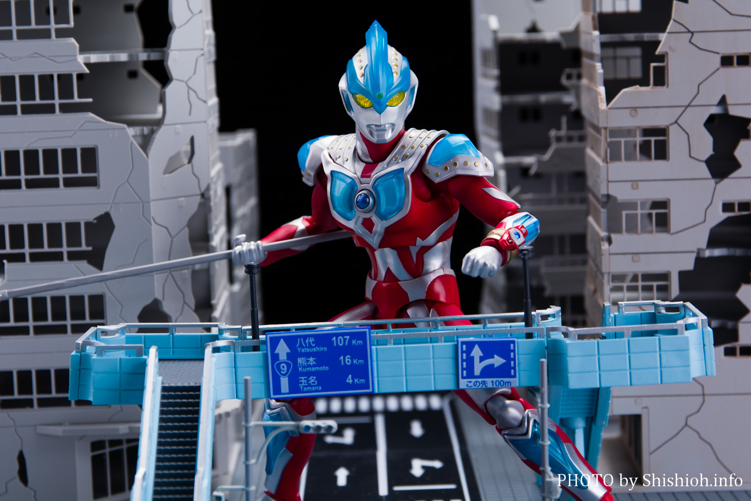 伝票貼り付け跡無し】 S.H.Figuarts ウルトラマンギンガストリウム