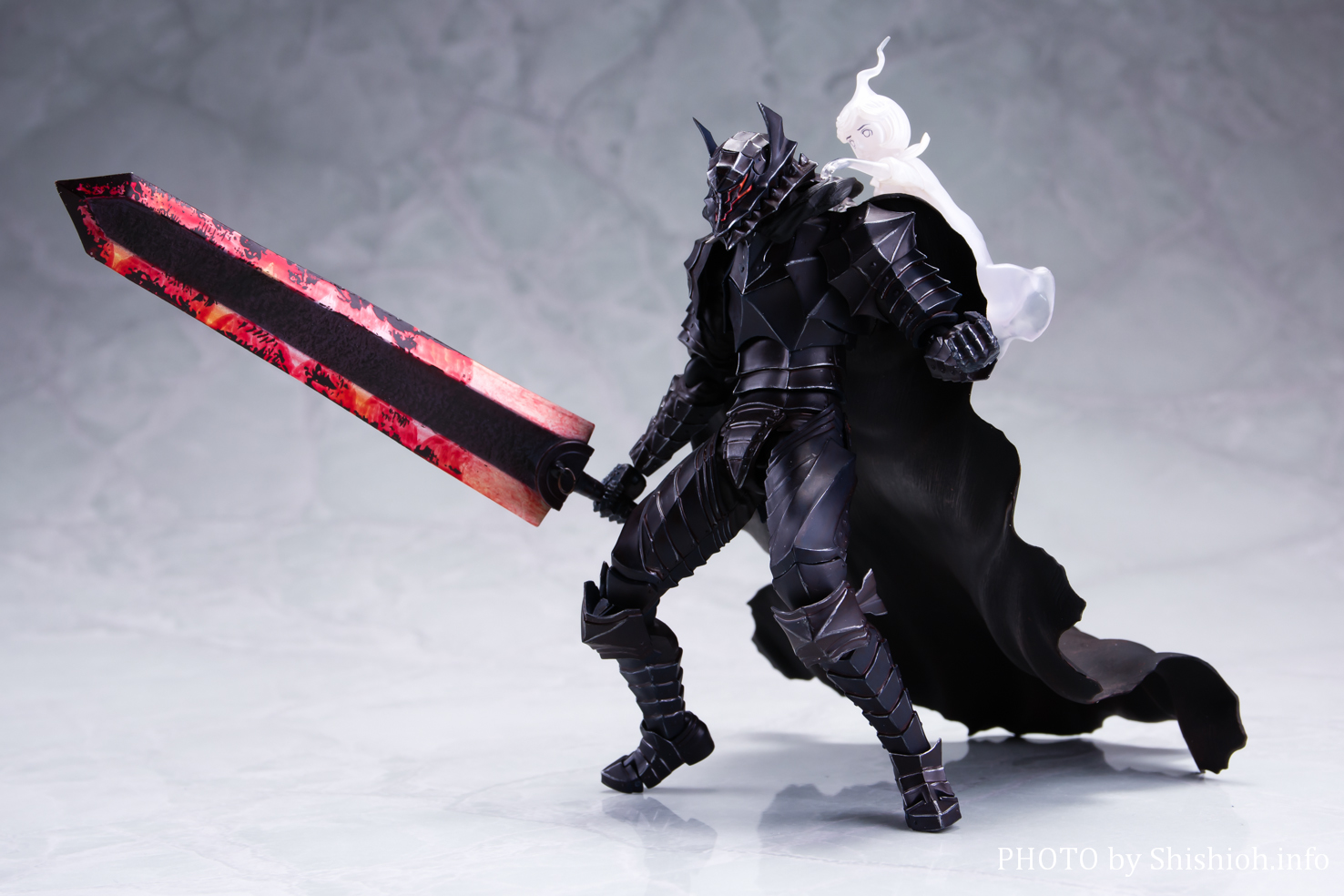 売上特価figma ベルセルク ガッツ 狂戦士の甲冑ver. 第37巻 figma付限定版 / Max Factory BERSERK GUTS 三浦建太郎 その他